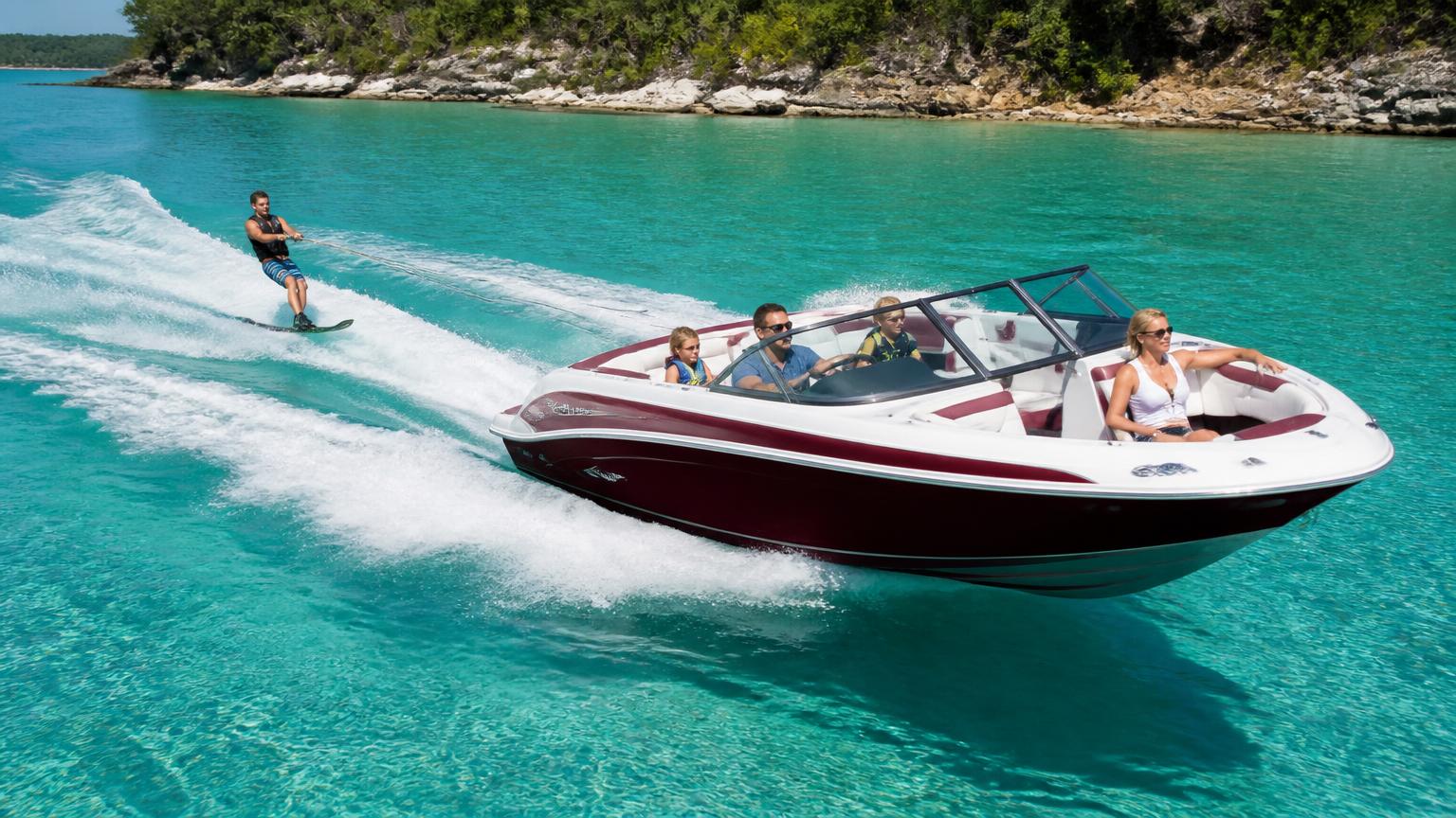 Smoker Craft Sunchaser 820 Bowrider Amazing Photo by www.BOWRIDER-BOATS.com — Smoker Craft Sunchaser 820 bowrider boat, on the water, 26.9 ft aluminium hull with outboard propulsion. Images Created by www.Bowrider-Boats.com