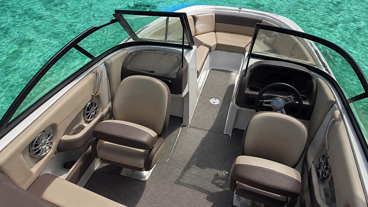 Choosing Your First Bowrider Amazing Photo by www.BOWRIDER-BOATS.com — Choosing Your First Bowrider Boat. Images Created by www.Bowrider-Boats.com