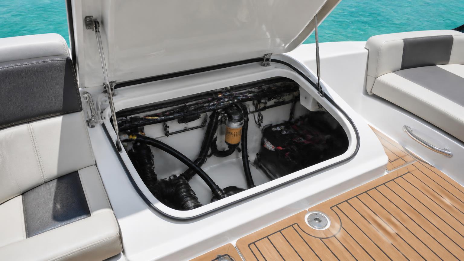 Lowe Boats SS 190 Bowrider Amazing Photo by www.BOWRIDER-BOATS.com — Lowe Boats SS 190 bowrider boat, on the water, 19.0 ft aluminium hull with outboard propulsion. Images Created by www.Bowrider-Boats.com